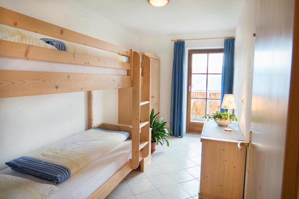 Villa Baerntalerhof Falzes Habitación foto